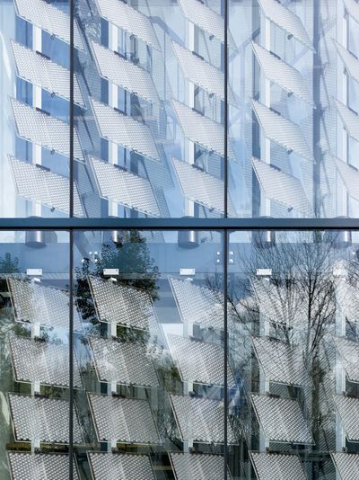 Close-up of Lumiduct panels behind glass